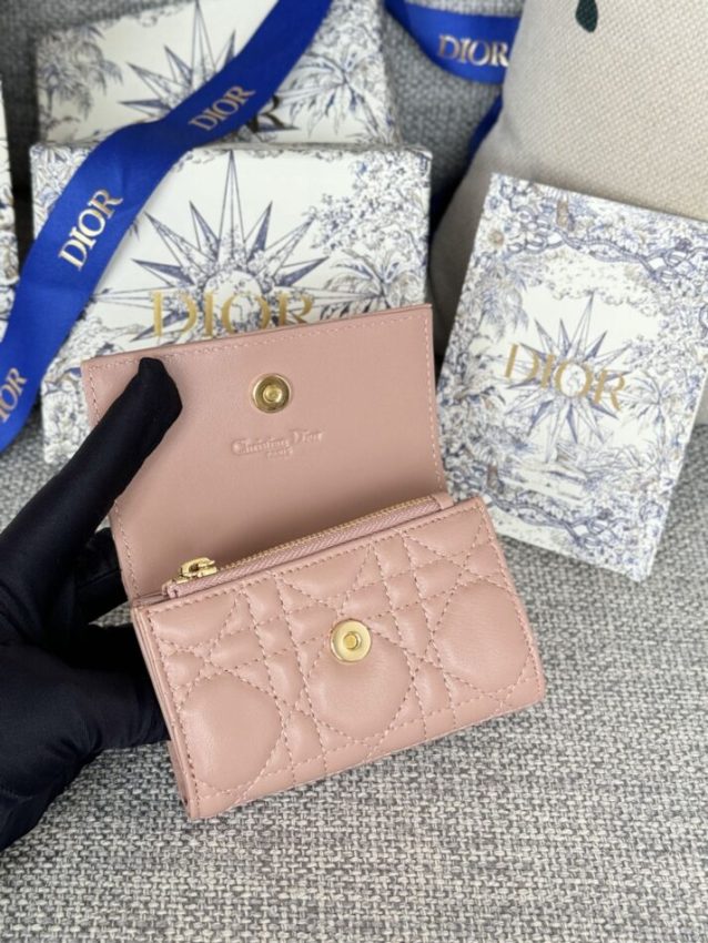 dior-glycine-wallet-gallery-1