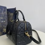 dior-groove-black-gallery-1