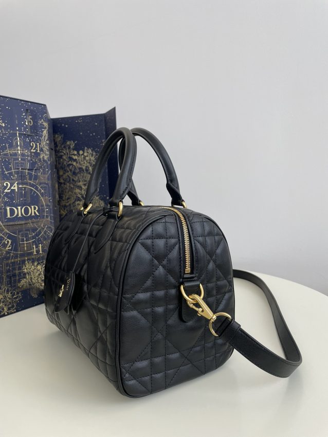 dior-groove-black-gallery-1