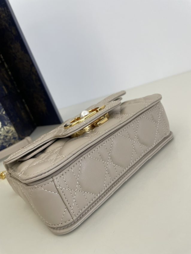 dior-jolie-top-handle-beige-gallery-4