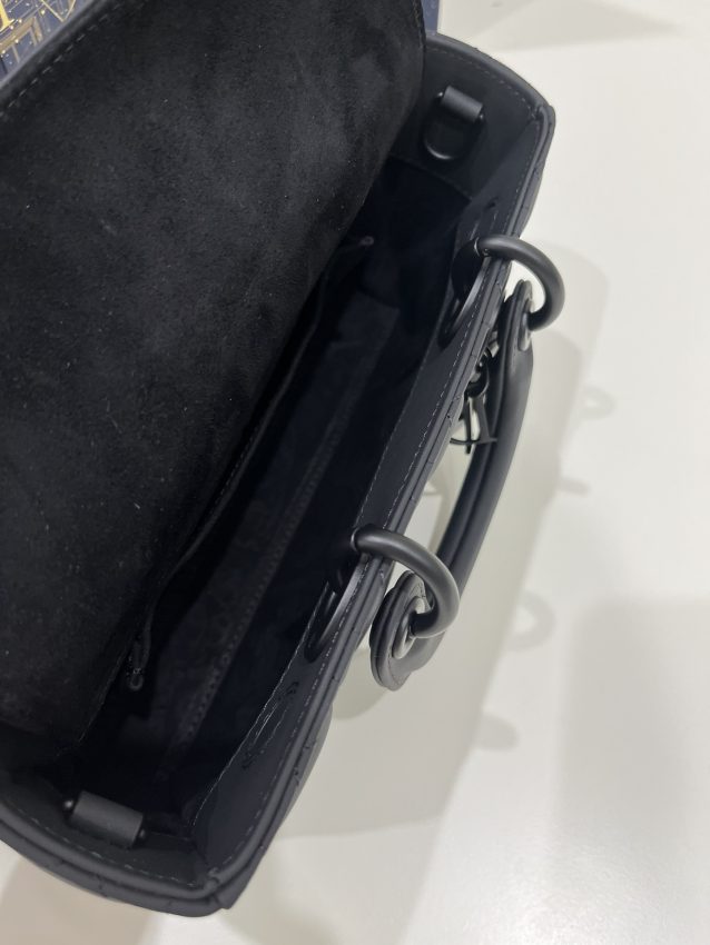 dior-lady-d-joy-bag-black-matte-gallery-7