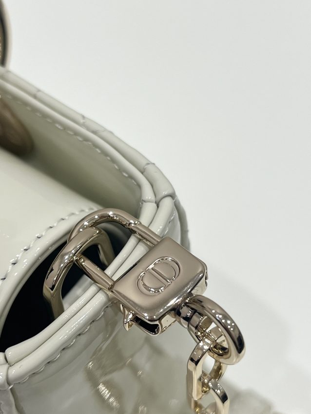 dior-lady-d-joy-bag-white-patent-gallery-1