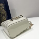 dior-lady-d-joy-bag-white-patent-gallery-4