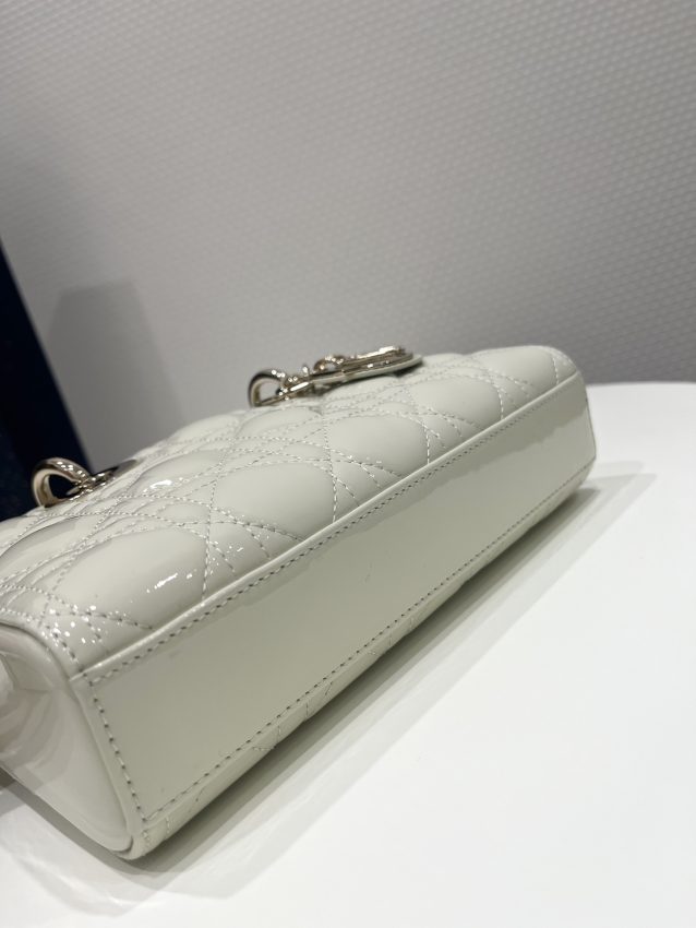 dior-lady-d-joy-bag-white-patent-gallery-6