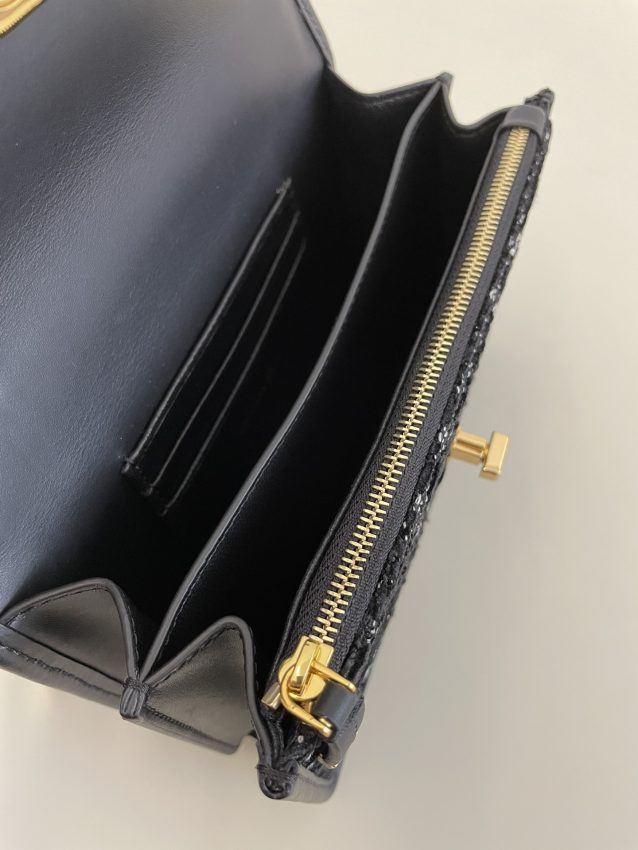 dior-miss-caro-black-wool-gallery-8