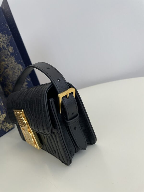 dior-miss-dior-black-gallery-7