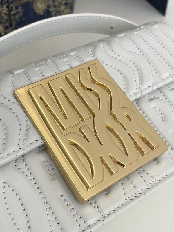 dior-miss-dior-white-gallery-4