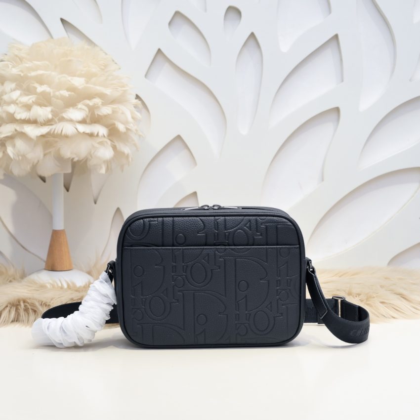 dior-rider-zipped-messenger-bag-black-gallery-1