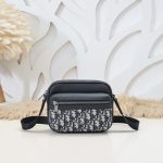 dior-rider-zipped-messenger-bag-gallery-7