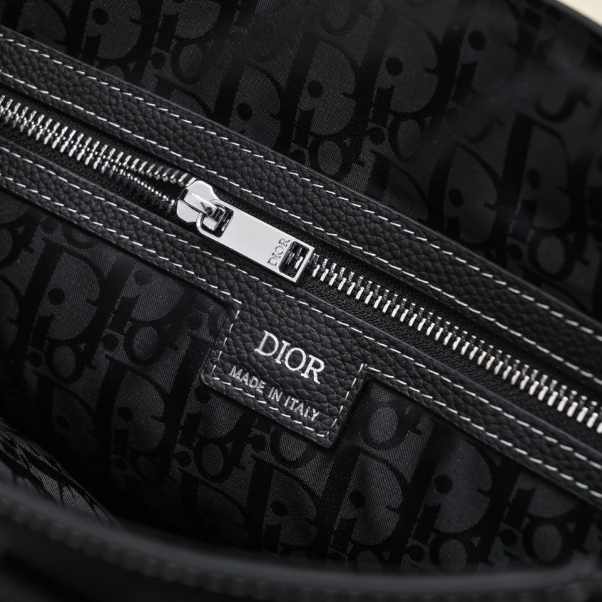 dior-saddle-shopping-tote-black-gallery-8