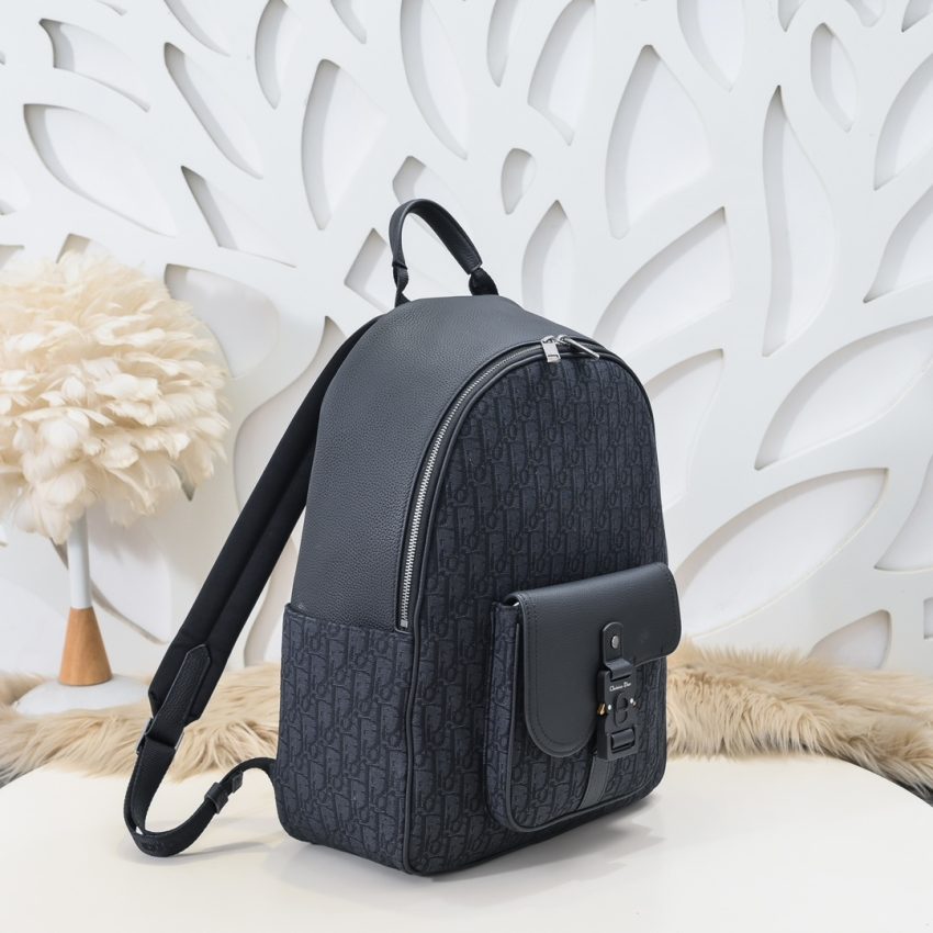 dior-saddle-zip-backpack-black-gallery-3