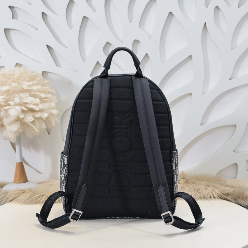 dior-saddle-zip-backpack-gallery-4