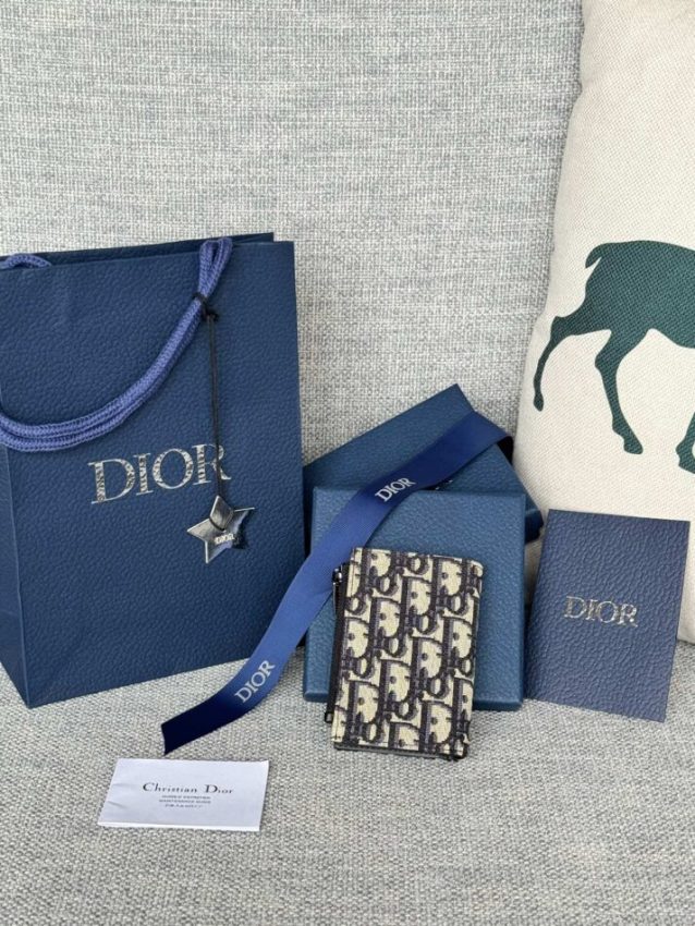 dior-zipper-card-holder-white-gallery-2