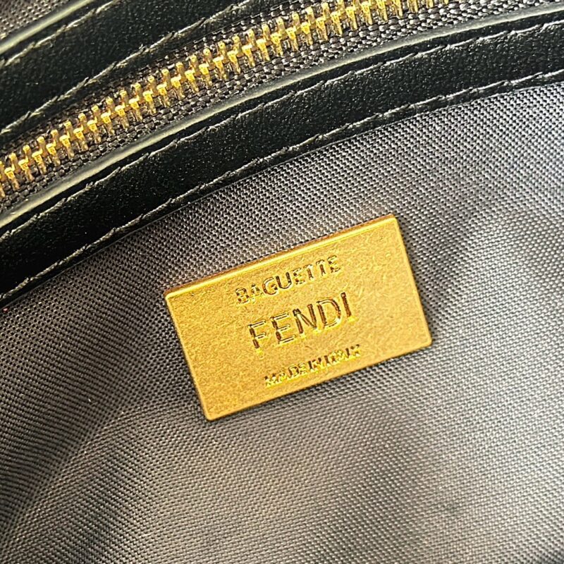fendi-baguette-black-gallery-5