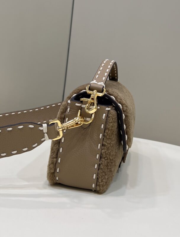 fendi-baguette-brown-wool-gallery-2