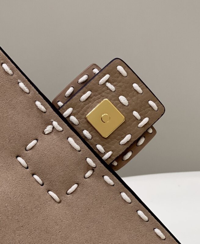 fendi-baguette-brown-wool-gallery-4