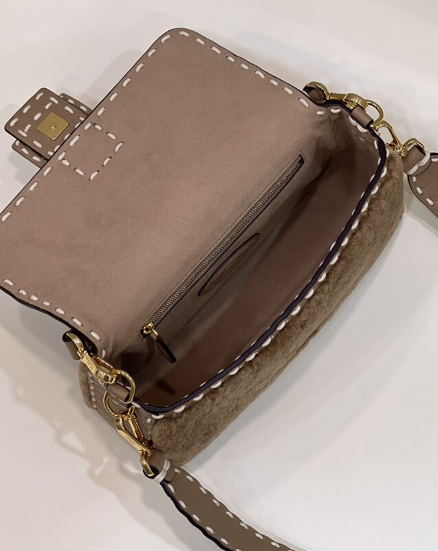 fendi-baguette-brown-wool-gallery-8