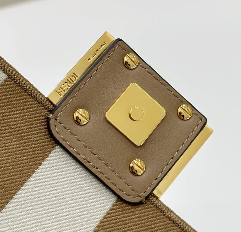 fendi-baguette-ff-brown-gallery-5