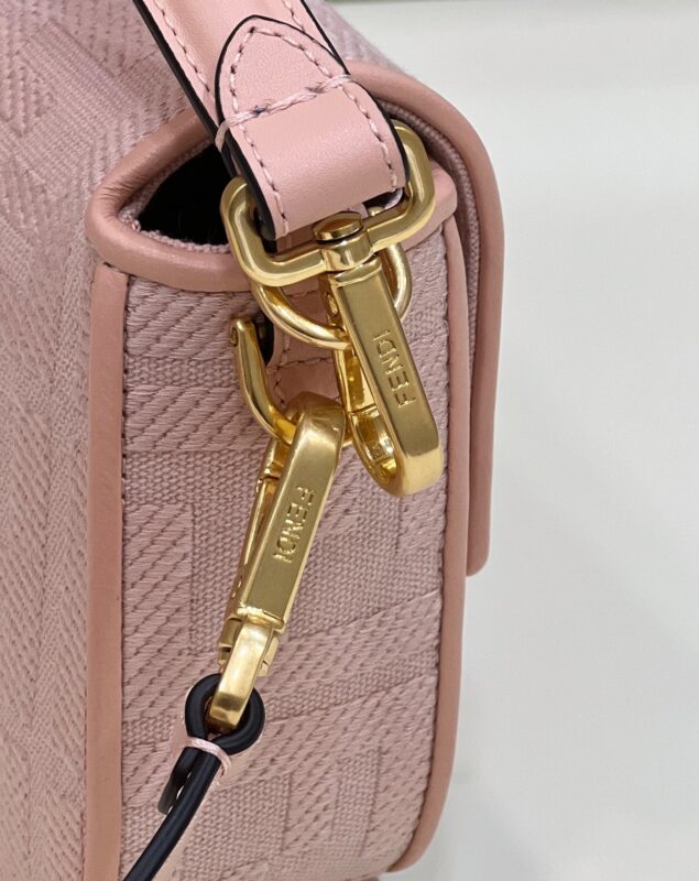 fendi-baguette-ff-pink-gallery-2