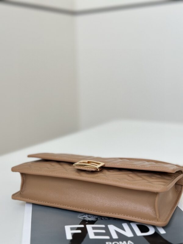 fendi-baguette-full-brown-gallery-2