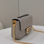fendi-baguette-sliding-chain-beige-gallery-2
