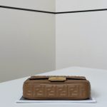 fendi-baguette-sliding-chain-brown-gallery-3