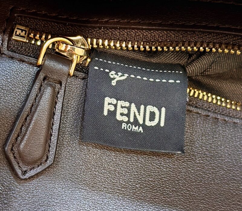 fendi-baguette-sliding-chain-ff-brown-gallery-6