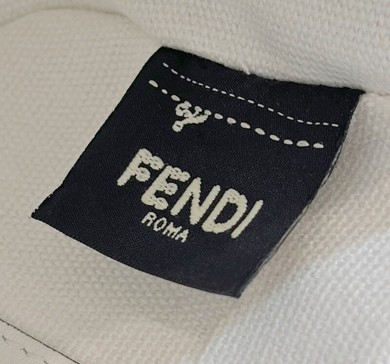 fendi-baguette-small-white-gallery-6