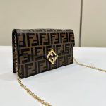 fendi-baguette-wallet-on-chain-gallery-2