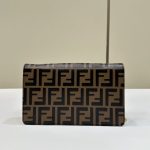 fendi-baguette-wallet-on-chain-gallery-3