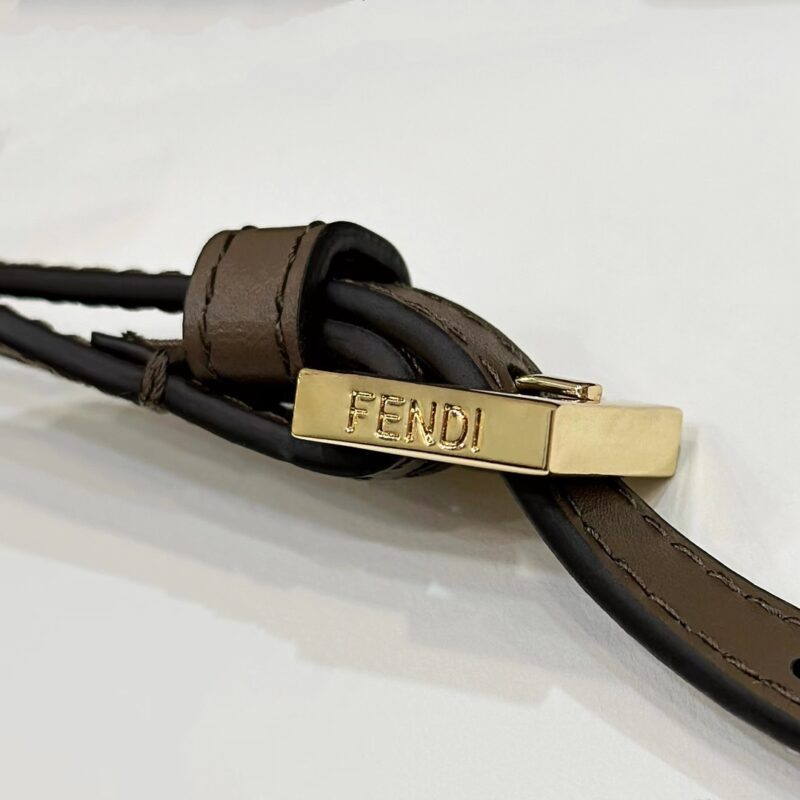 fendi-baguette-wallet-on-chain-gallery-8