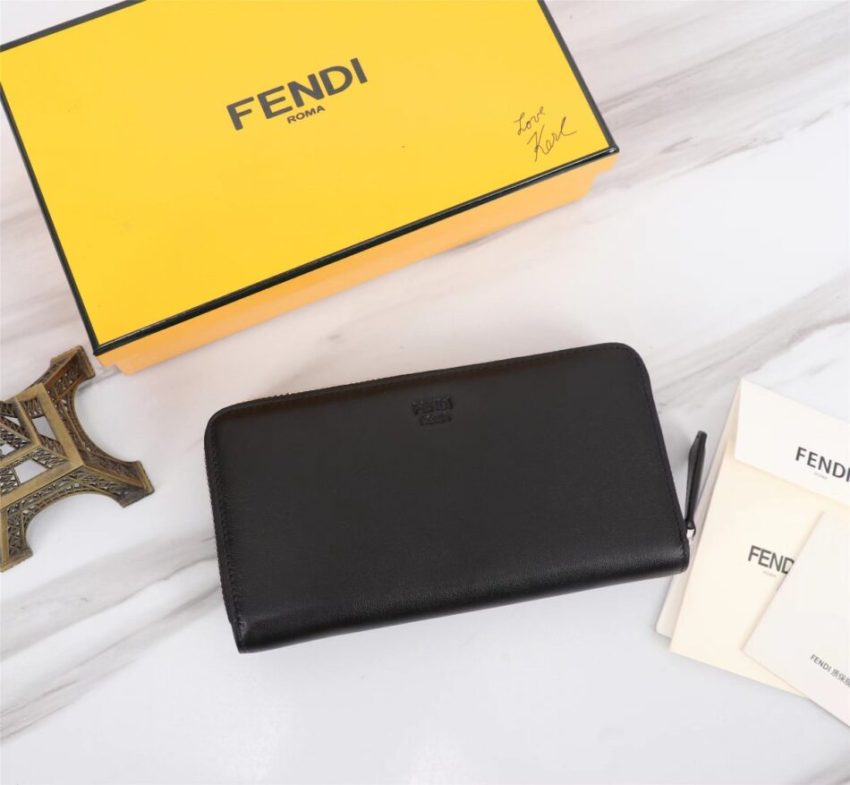 fendi-black-eyes-wallet-gallery-1
