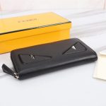 fendi-black-eyes-wallet-gallery-2