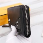 fendi-black-eyes-wallet-gallery-3