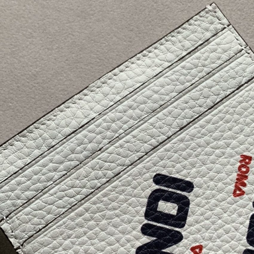 fendi-card-holder-white-gallery-3