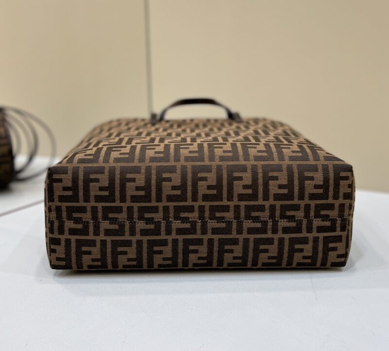 fendi-double-f-monogram-tote-gallery-2