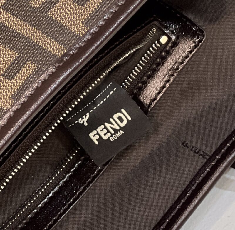 fendi-double-f-monogram-tote-gallery-5