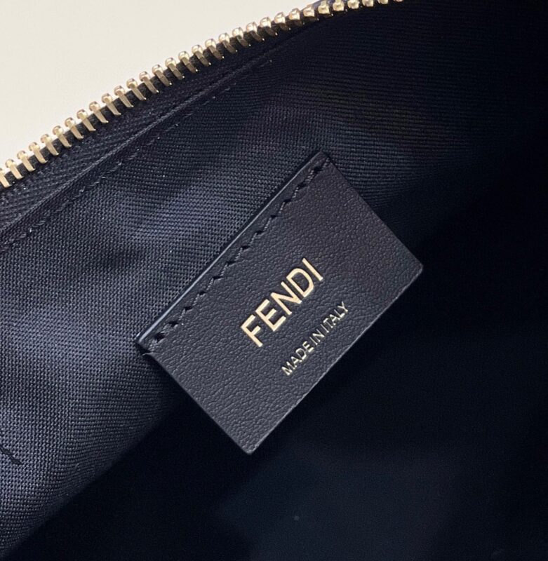 fendi-fendigraphy-large-black-gallery-4