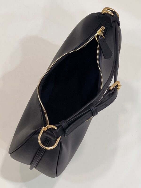 fendi-fendigraphy-large-black-gallery-7