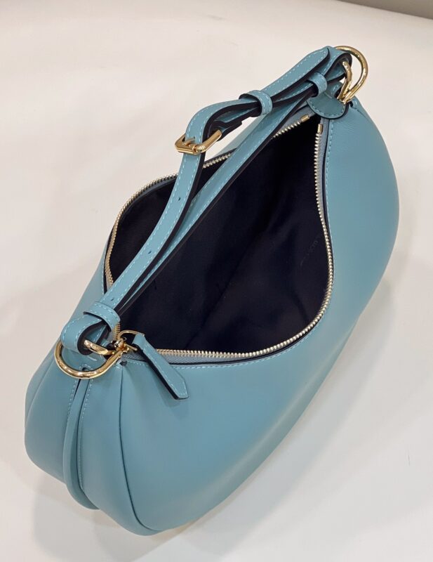 fendi-fendigraphy-large-sky-blue-gallery-8