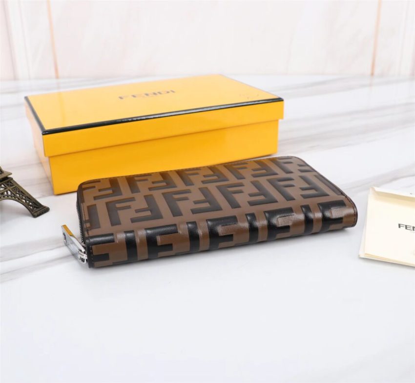 fendi-ff-brown-wallet-gallery-3