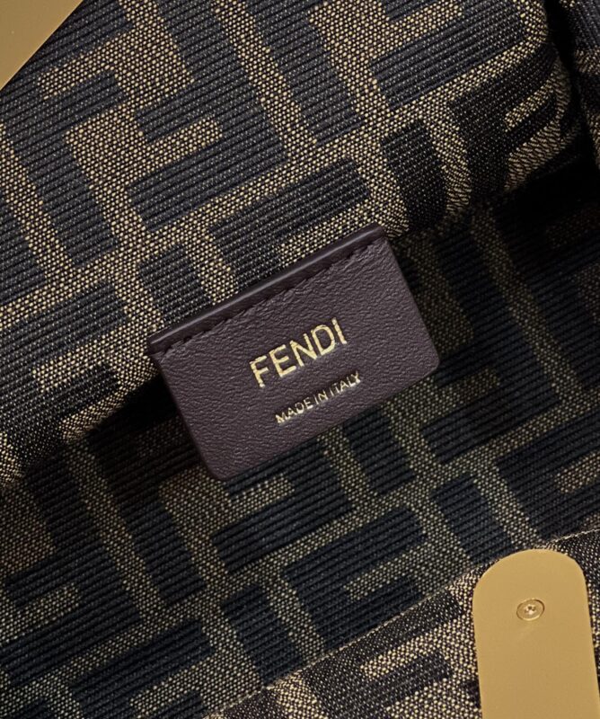 fendi-first-beige-python-gallery-6