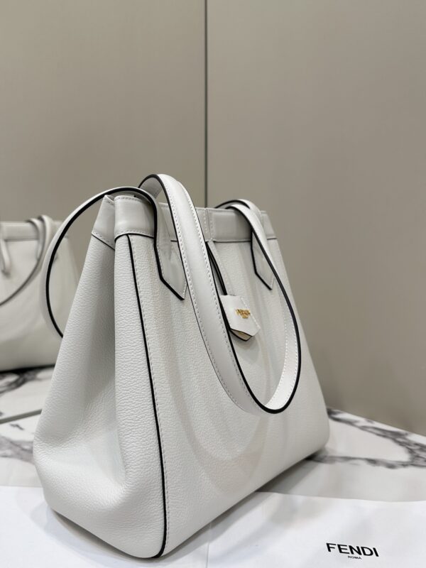 fendi-origami-large-white-gallery-2