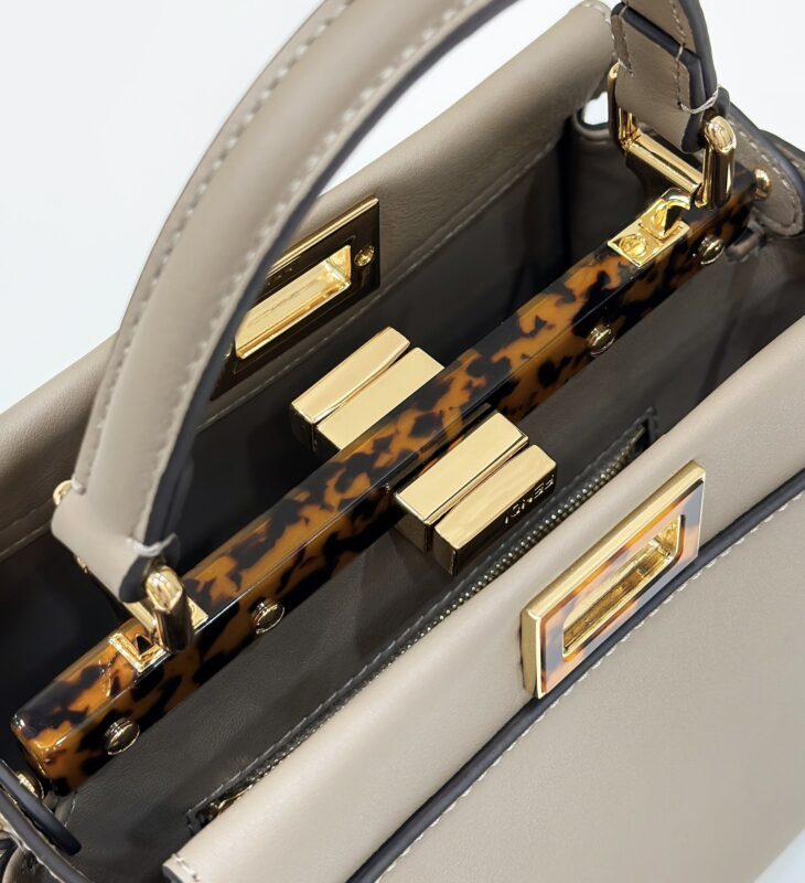 fendi-peekaboo-beige-gallery-5