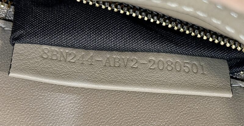 fendi-peekaboo-beige-gallery-7