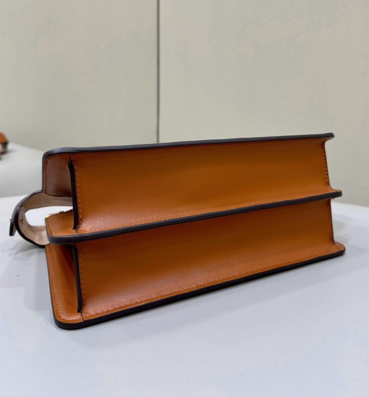 fendi-peekaboo-large-brown-2-gallery-2