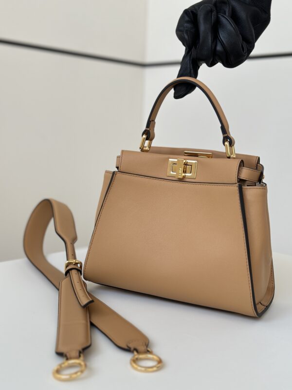 fendi-peekaboo-large-light-brown-gallery-1