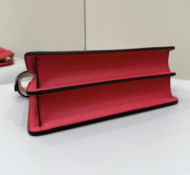 fendi-peekaboo-large-red-gallery-2