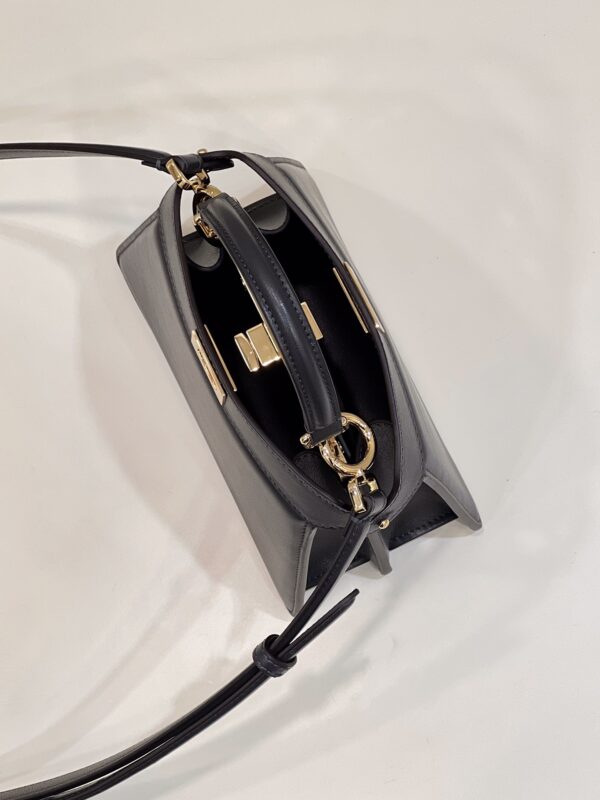 fendi-peekaboo-mini-grey-gallery-8