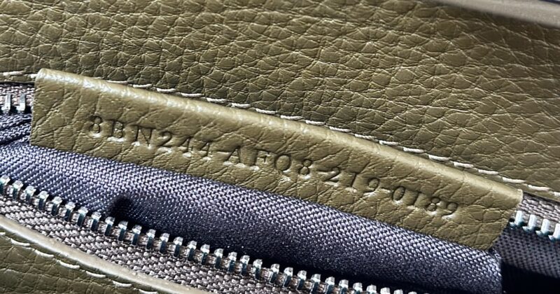 fendi-peekaboo-small-dark-grey-gallery-7